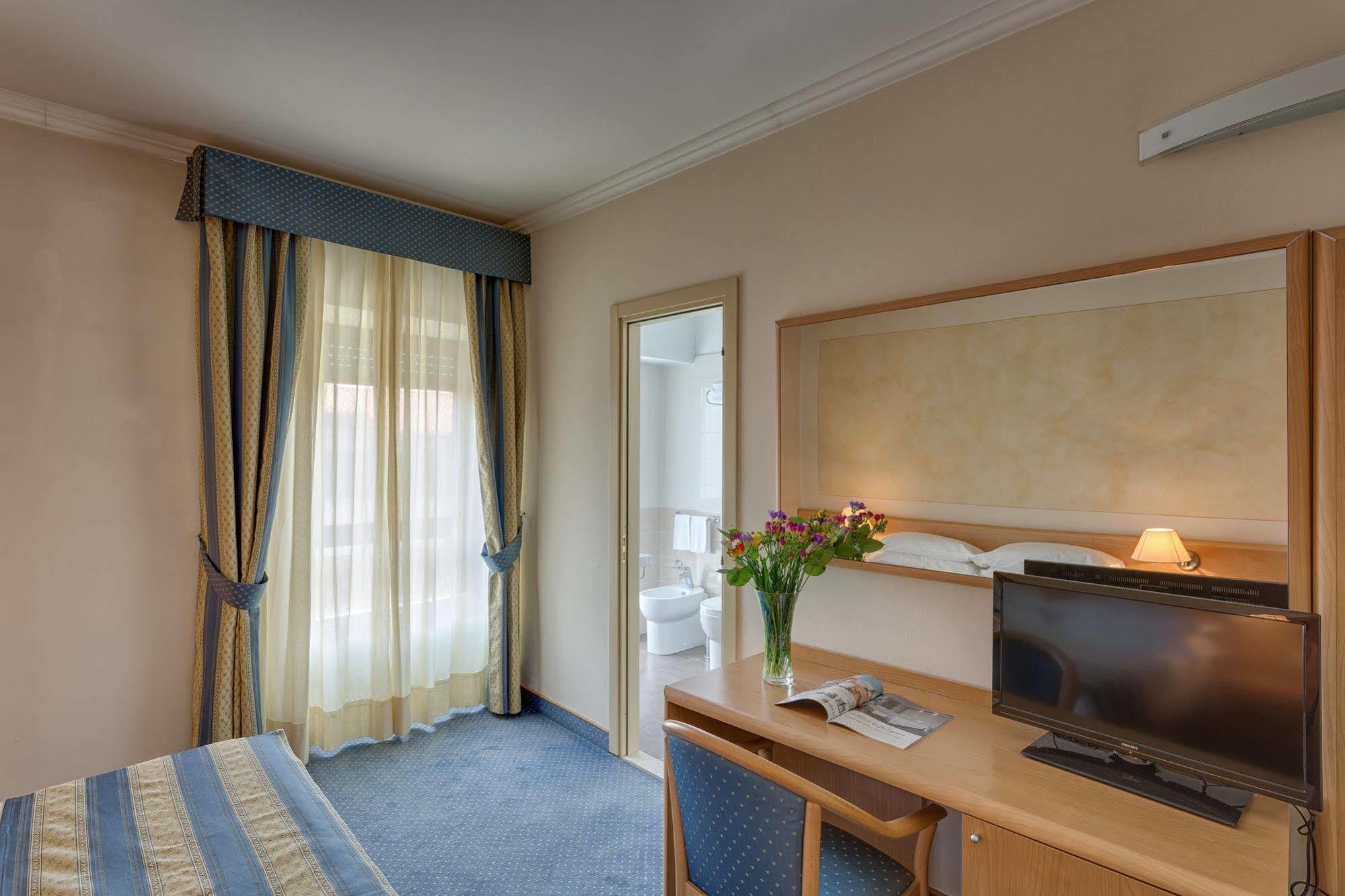 Hotel Continental Brescia Roncadelle Eksteriør billede