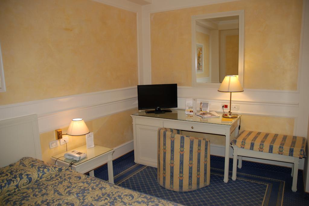Hotel Continental Brescia Roncadelle Eksteriør billede